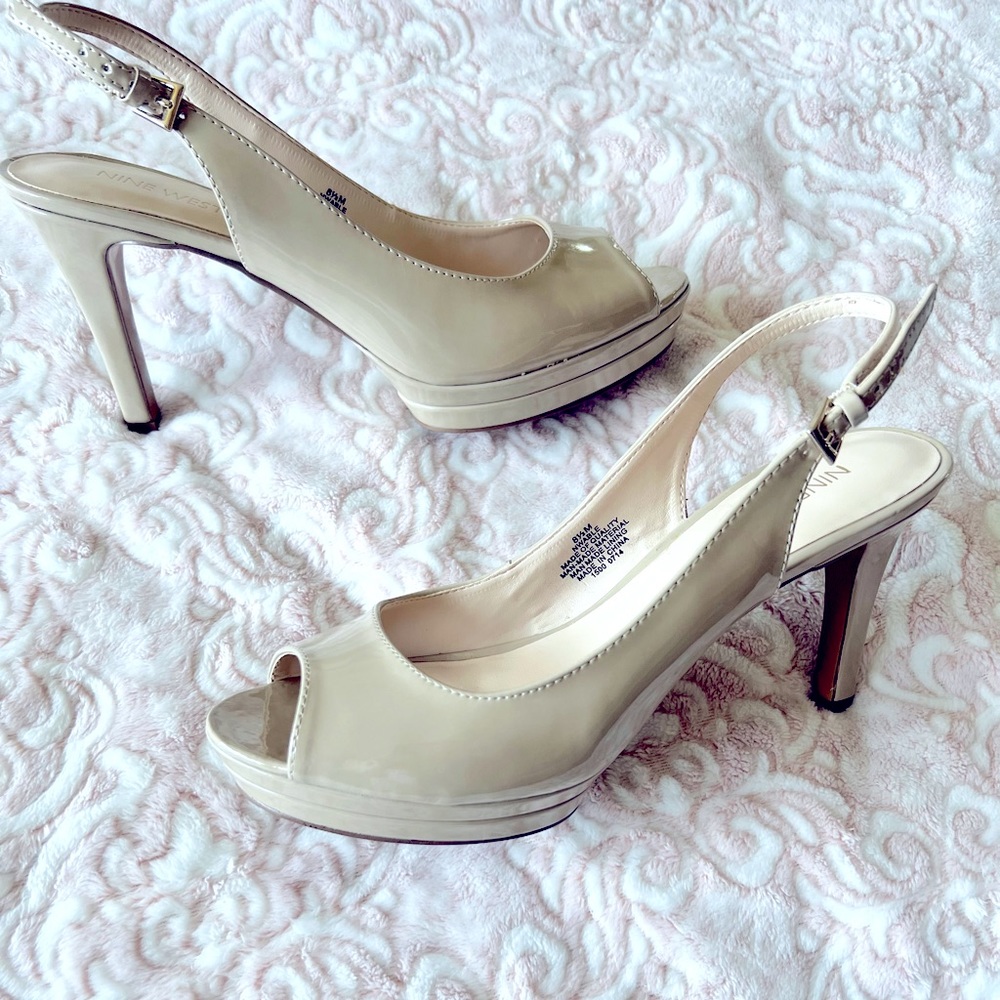 Nine West “Able” Nude Peep Toe Heels - BASICALLY BRAND NEW!!!!!